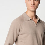 Polo scollo a V rasato in lana e cashmere fin.12
