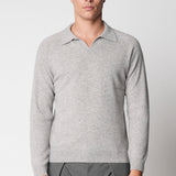 Polo scollo a V rasato in lana e cashmere fin.12