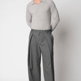 Polo scollo a V rasato in lana e cashmere fin.12