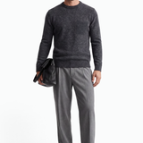Maglia girocollo uomo con taschino in alpaca e lana merino